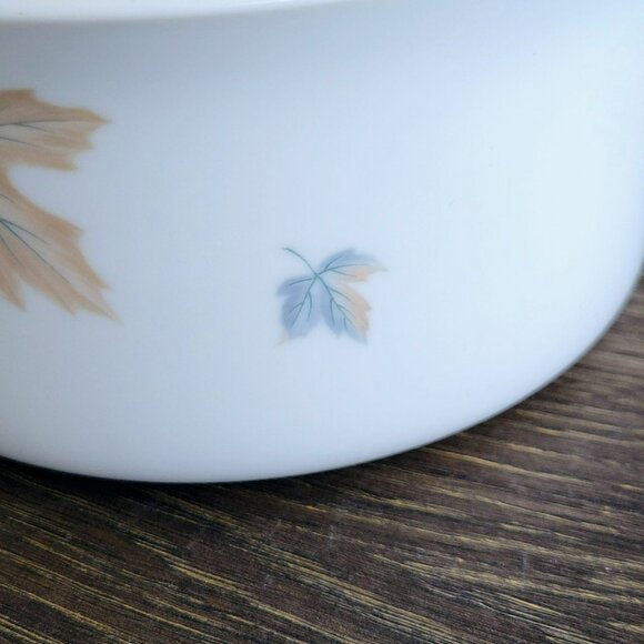 Vintage Noritake Maplewood 3 Qt. Round Covered Casserole Blue & Tan Autumn Leave - Picture 7 of 14